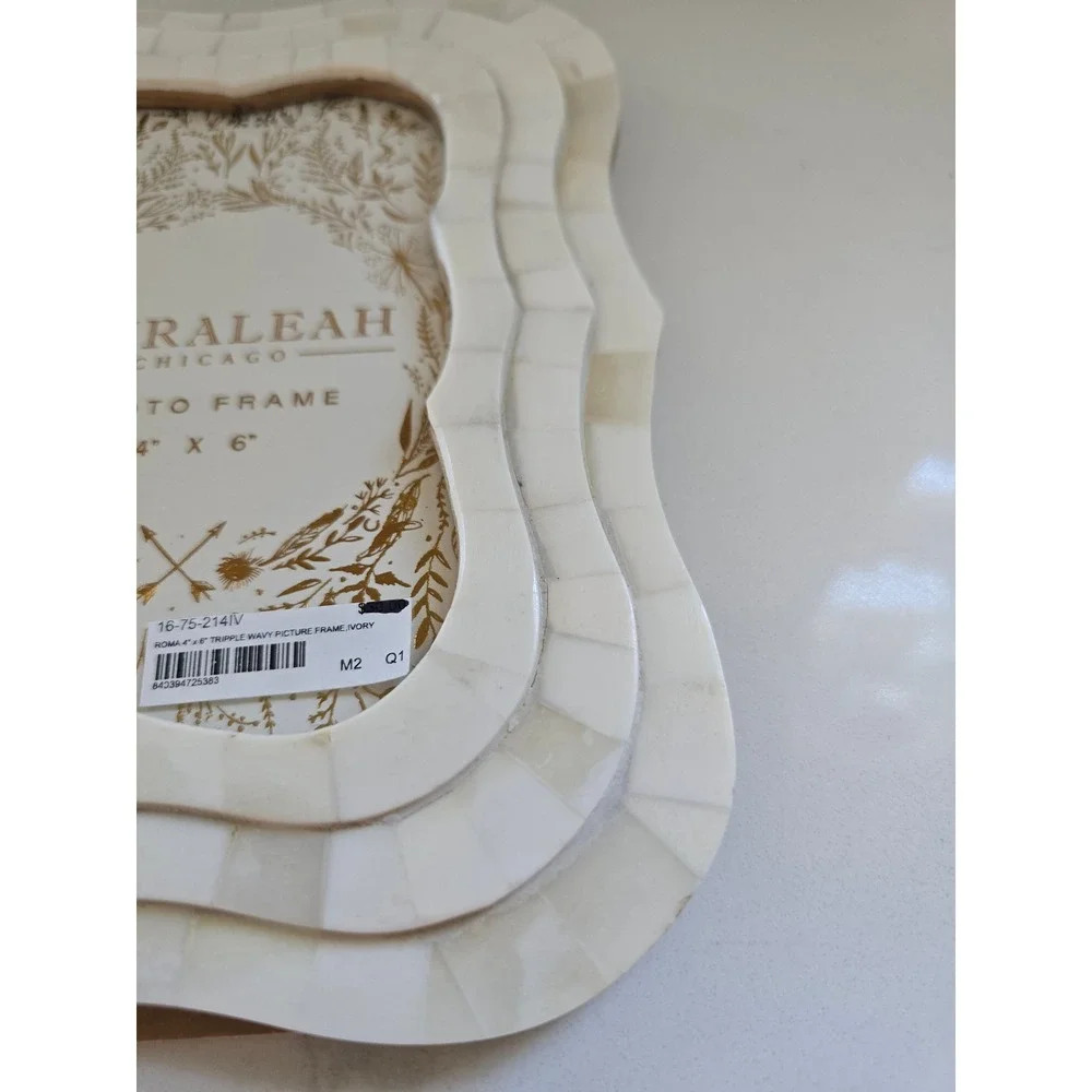 Shiraleah Chicago Roma Ivory Bone Inlay Triple Wavy 4x6 Picture Frame
